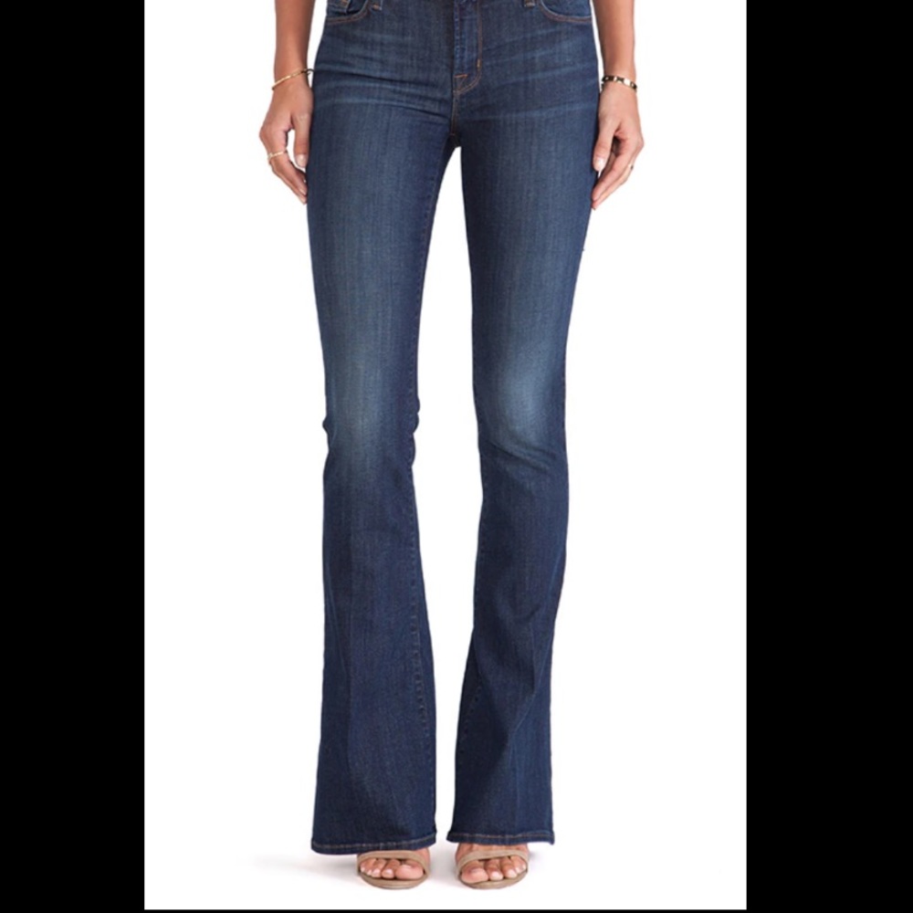 BRAND NEW STROM flare jeans